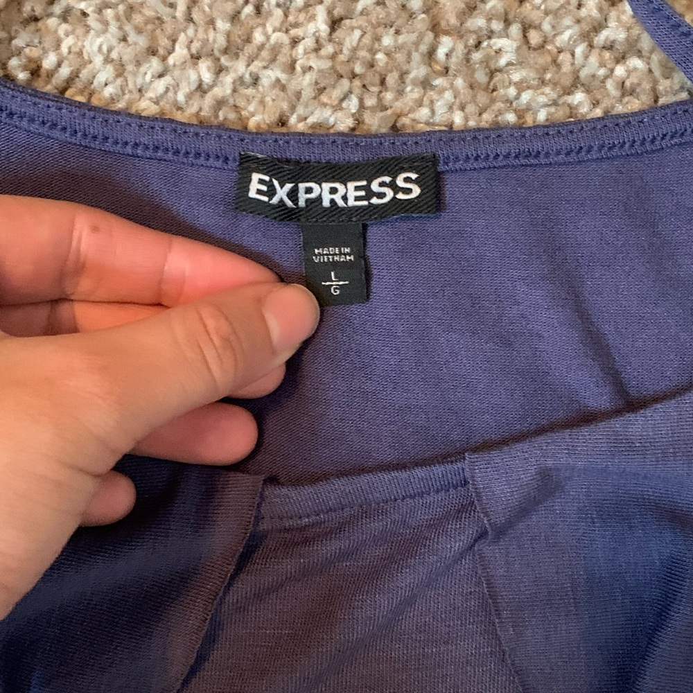 ⭐️Express Ruffle Tank Top - Picture 5 of 7